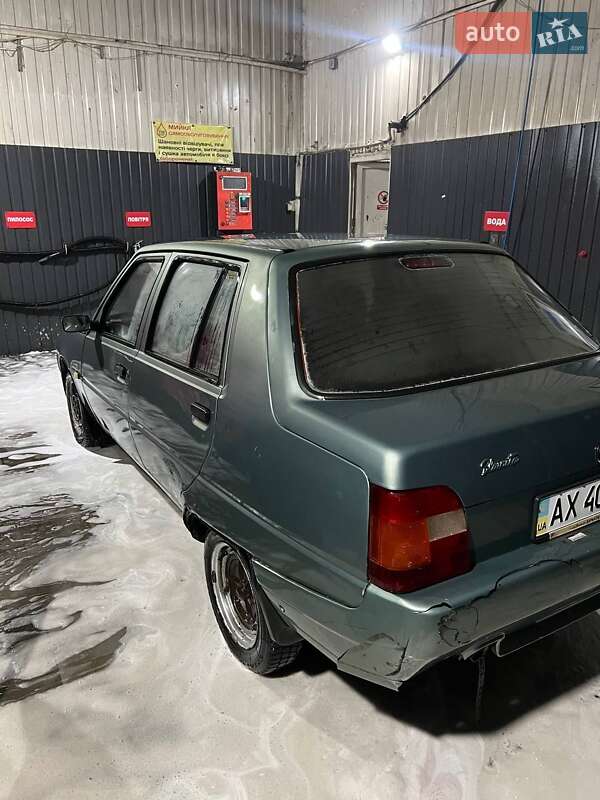 Лифтбек ЗАЗ 1103 Славута 2008 в Харькове