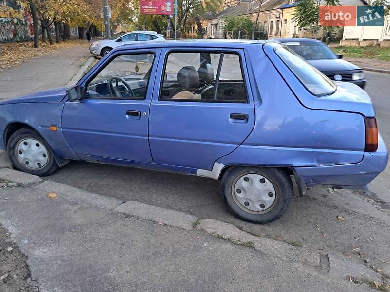 ЗАЗ 1103 Славута 2003 ЗАЗ 1103 Славута 2003
