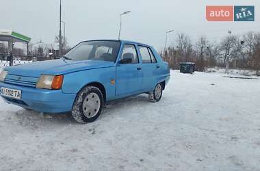 Лифтбек ЗАЗ 1103 Славута 2003 в Харькове