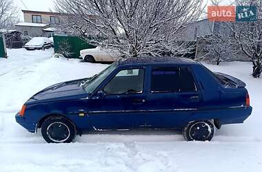 Лифтбек ЗАЗ 1103 Славута 2004 в Решетиловке