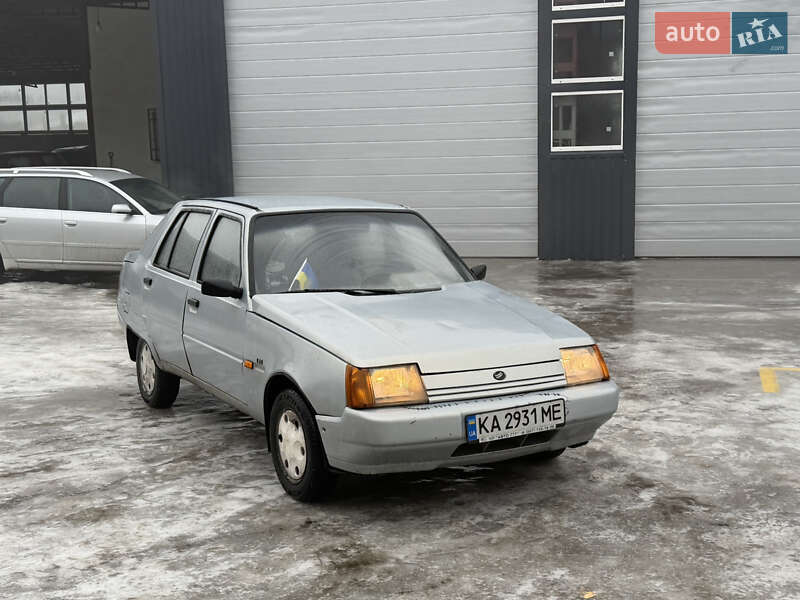 ЗАЗ 1103 Славута 2004