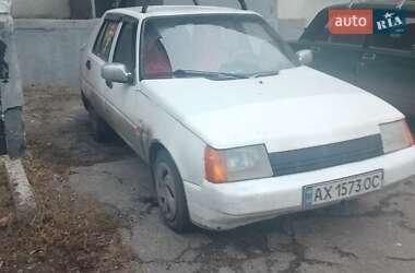 Лифтбек ЗАЗ 1103 Славута 2000 в Харькове