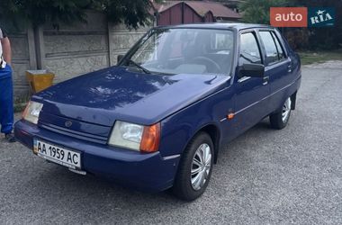 Ліфтбек ЗАЗ 1103 Славута 2003 в Києві