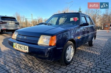 Лифтбек ЗАЗ 1103 Славута 2006 в Каменском