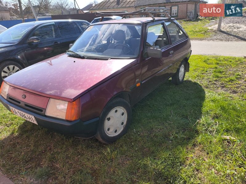 Лифтбек ЗАЗ 1103 Славута 2000 в Пирятине