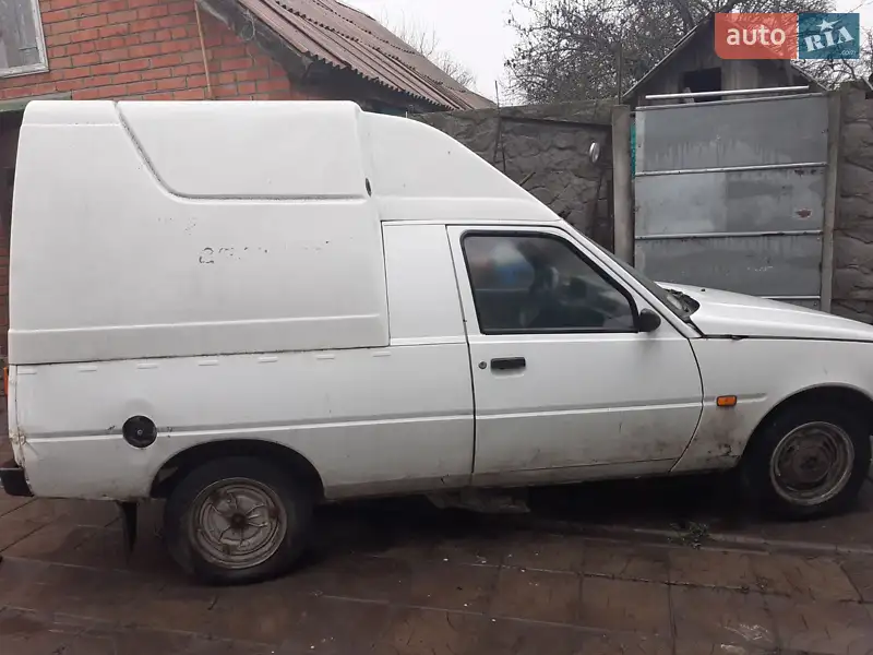 ЗАЗ 11055