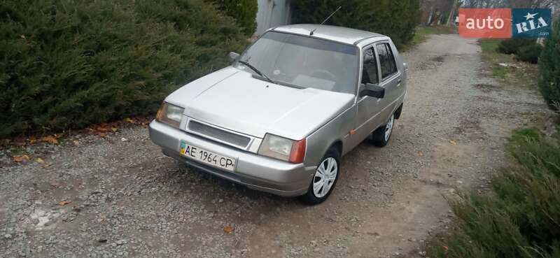 ЗАЗ 11055 2004 ЗАЗ 11055 2004