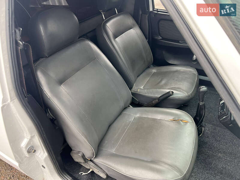 Грузовой фургон ЗАЗ 11055 2003 в Одессе фото 8 Грузовой фургон ЗАЗ 11055 2003 в Одессе