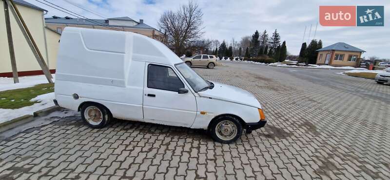 Грузовой фургон ЗАЗ 11055 2007 в Копычинце