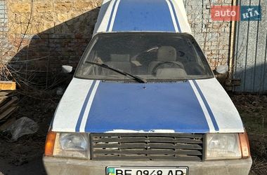 Грузовой фургон ЗАЗ 11055 2004 в Николаеве