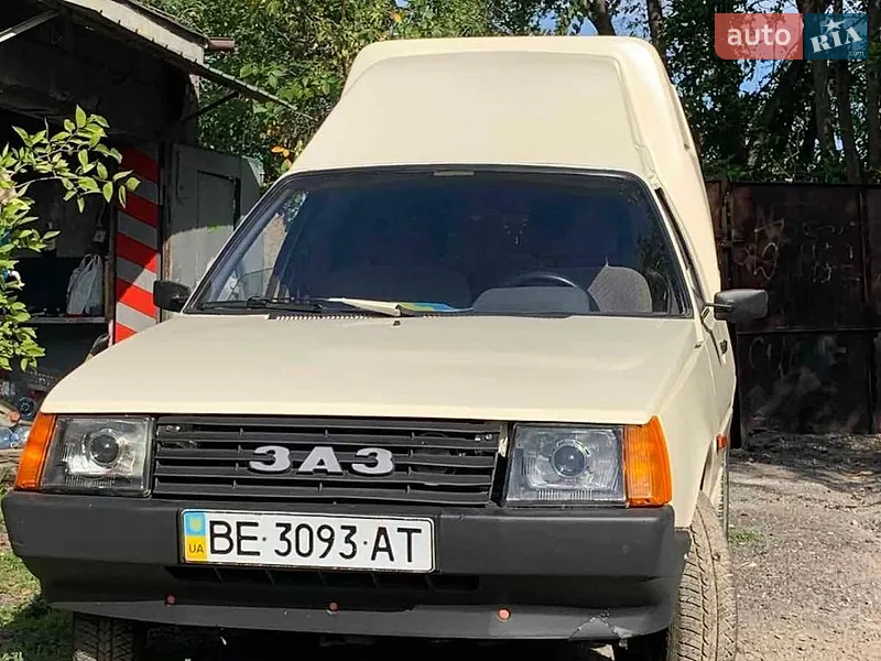 ЗАЗ 11055