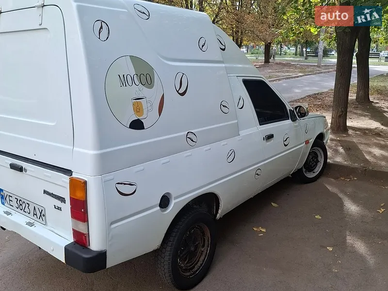 ЗАЗ 11055