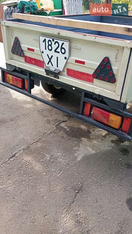 Легковий причіп ЗАЗ 810 Степок 1994 в Харкові фото 2 Легковий причіп ЗАЗ 810 Степок 1994 в Харкові