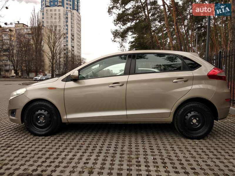 Хэтчбек ЗАЗ Forza 2012 в Киеве
