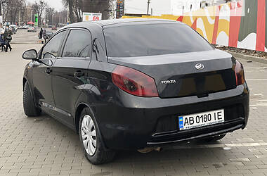 Седан ЗАЗ Forza 2015 в 