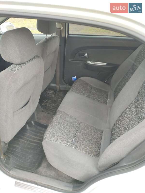 Седан ЗАЗ Forza 2011 в Кременце