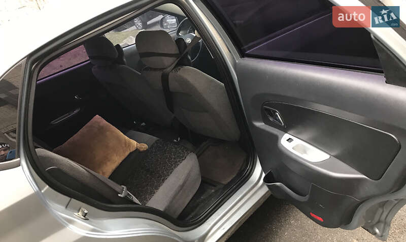 Хетчбек ЗАЗ Forza 2012 в Києві фото 5 Хетчбек ЗАЗ Forza 2012 в Києві