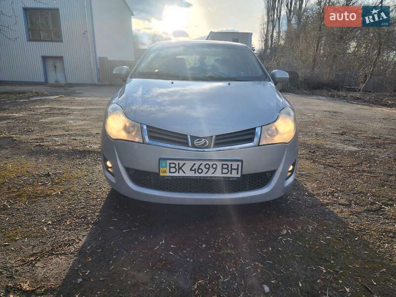ЗАЗ Forza 2012