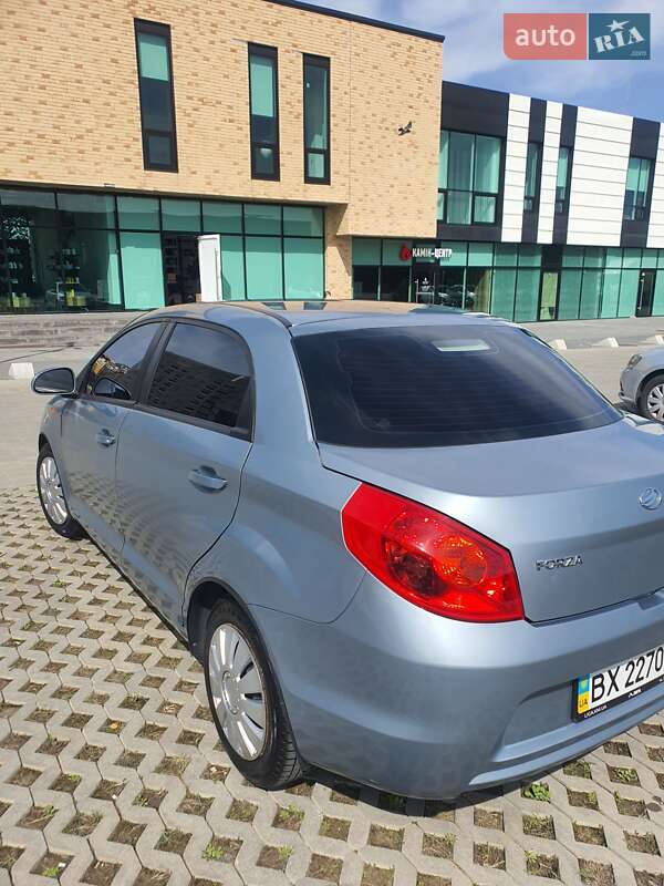 Хэтчбек ЗАЗ Forza 2011 в Хмельницком