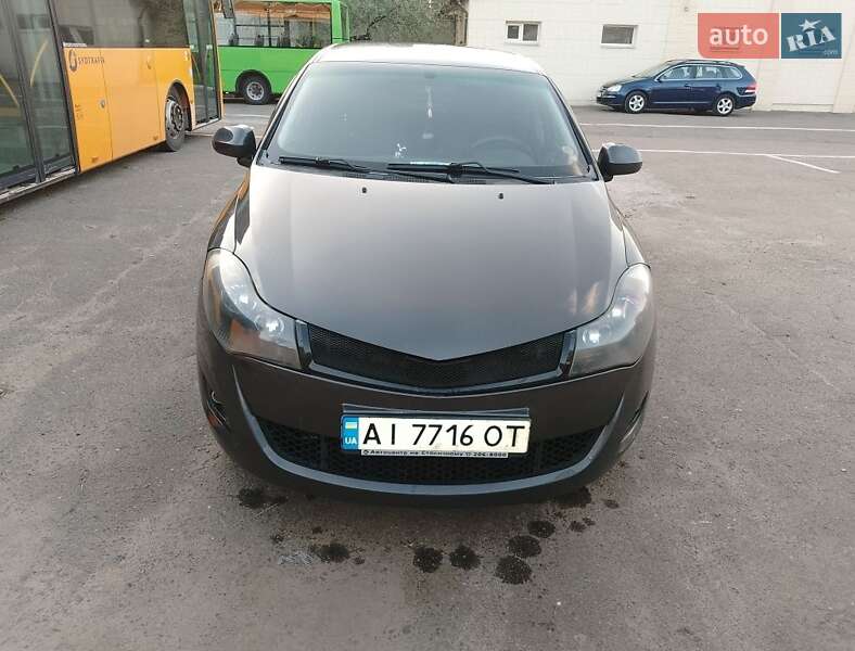 Хэтчбек ЗАЗ Forza 2011 в 
