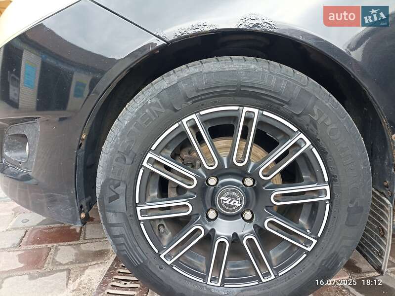 Ліфтбек ЗАЗ Forza 2011 в Бердичеві