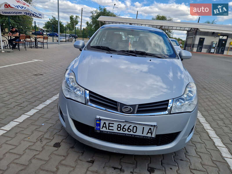 Лифтбек ЗАЗ Forza 2015 в Кривом Роге фото Лифтбек ЗАЗ Forza 2015 в Кривом Роге