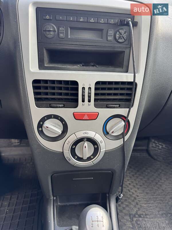 Лифтбек ЗАЗ Forza 2011 в Киеве фото 17 Лифтбек ЗАЗ Forza 2011 в Киеве