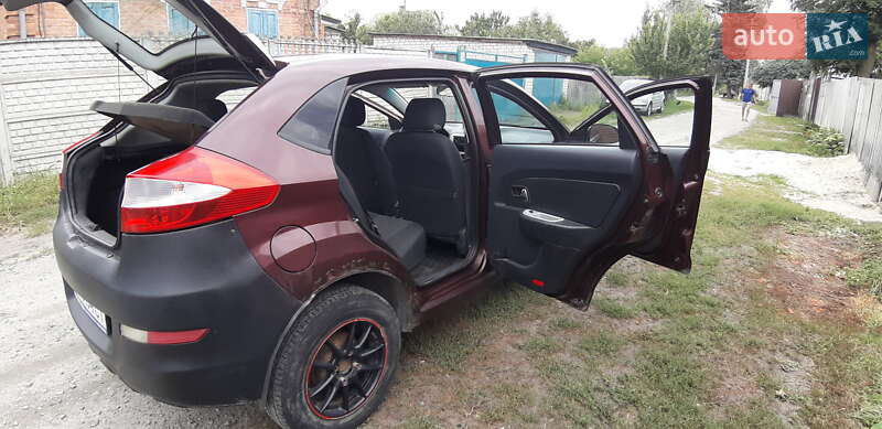 Хетчбек ЗАЗ Forza 2012 в Харкові фото 9 Хетчбек ЗАЗ Forza 2012 в Харкові
