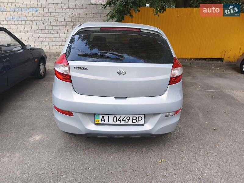 Хэтчбек ЗАЗ Forza 2011 в Киеве