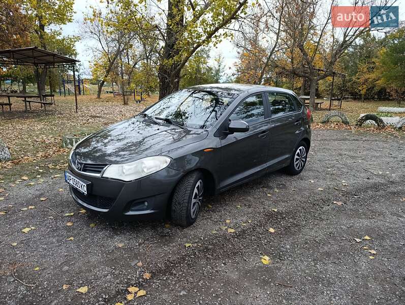 Хэтчбек ЗАЗ Forza 2014 в Новониколаевке фото Хэтчбек ЗАЗ Forza 2014 в Новониколаевке