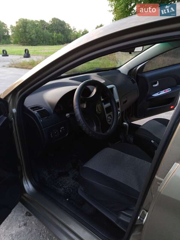 Лифтбек ЗАЗ Forza 2012 в Звягеле фото 8 Лифтбек ЗАЗ Forza 2012 в Звягеле