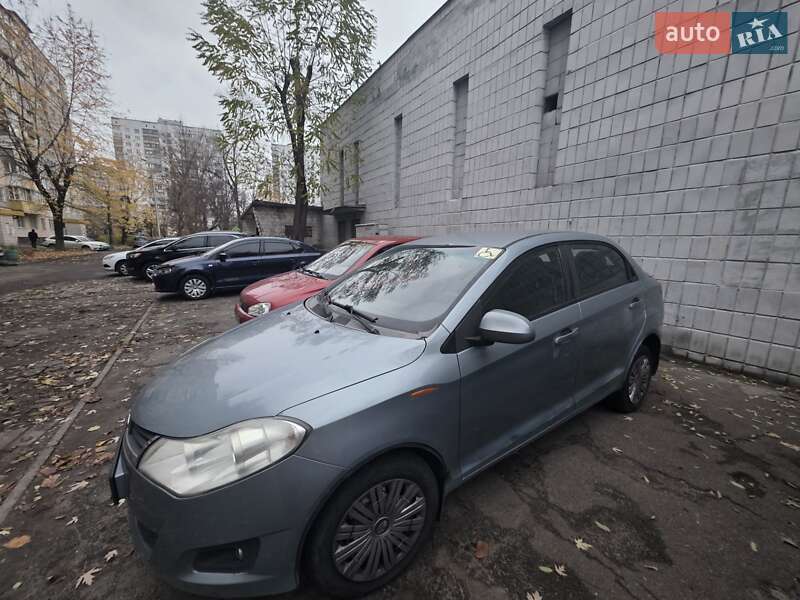 Лифтбек ЗАЗ Forza 2012 в Киеве