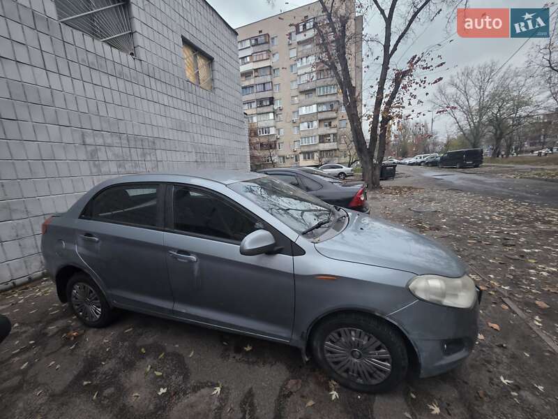 Лифтбек ЗАЗ Forza 2012 в Киеве