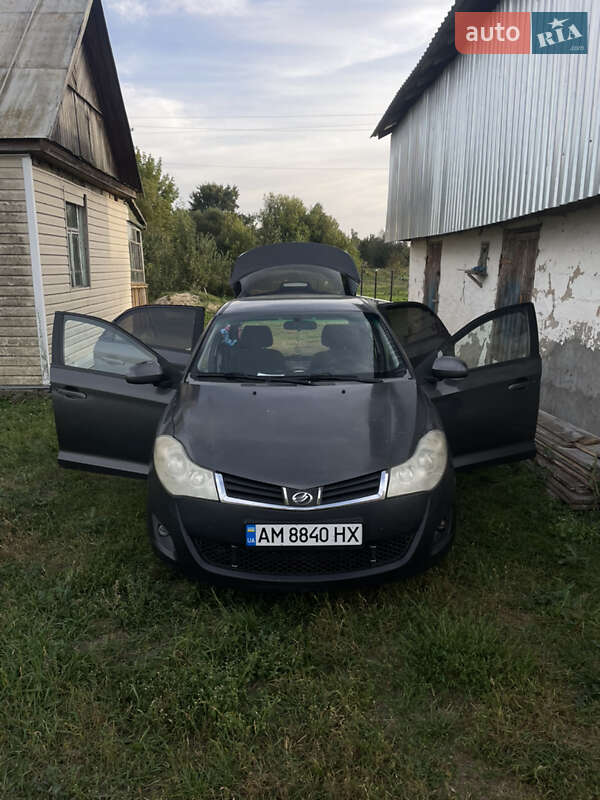 Ліфтбек ЗАЗ Forza 2012 в Житомирі фото 5 Ліфтбек ЗАЗ Forza 2012 в Житомирі