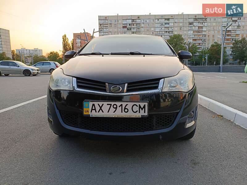 Ліфтбек ЗАЗ Forza 2011 в Харкові фото Ліфтбек ЗАЗ Forza 2011 в Харкові