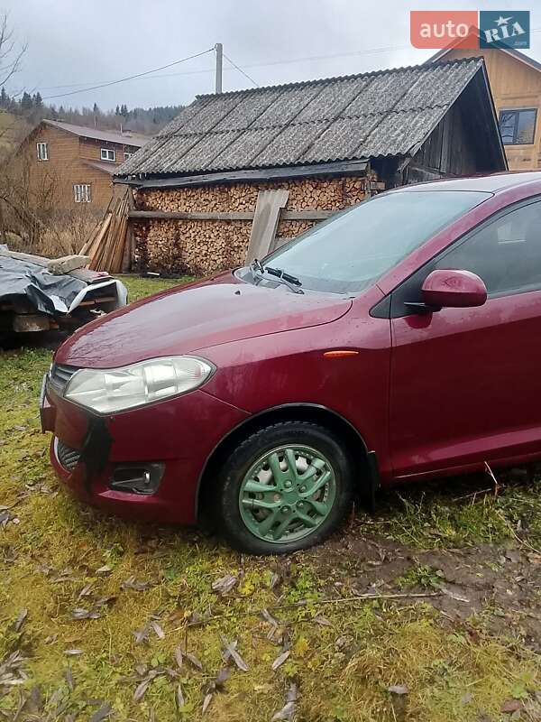 ЗАЗ Forza 2011 ЗАЗ Forza 2011