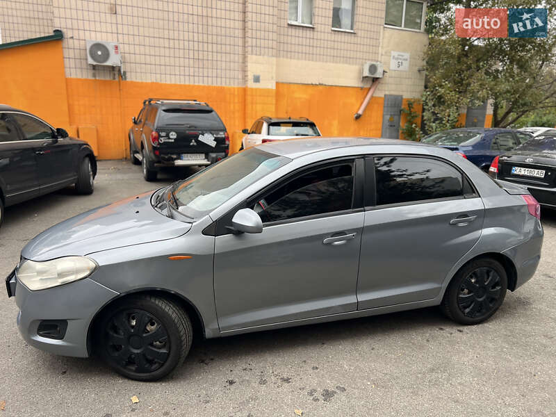 Хэтчбек ЗАЗ Forza 2011 в Киеве