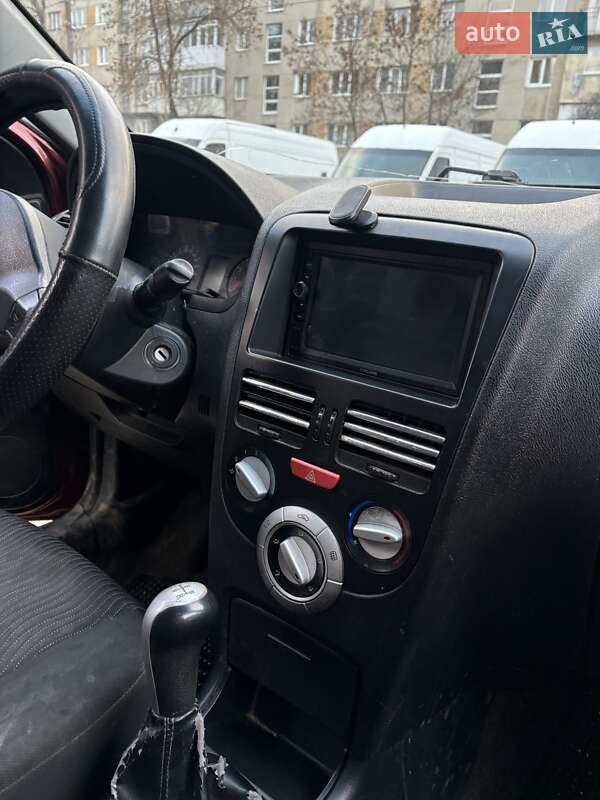 Хэтчбек ЗАЗ Forza 2012 в Ивано-Франковске фото 6 Хэтчбек ЗАЗ Forza 2012 в Ивано-Франковске