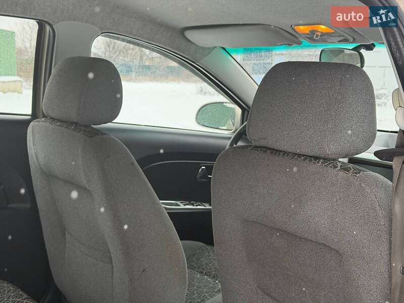 Лифтбек ЗАЗ Forza 2012 в Ахтырке фото 43 Лифтбек ЗАЗ Forza 2012 в Ахтырке