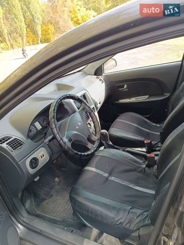 Хэтчбек ЗАЗ Forza 2011 в Прилуках