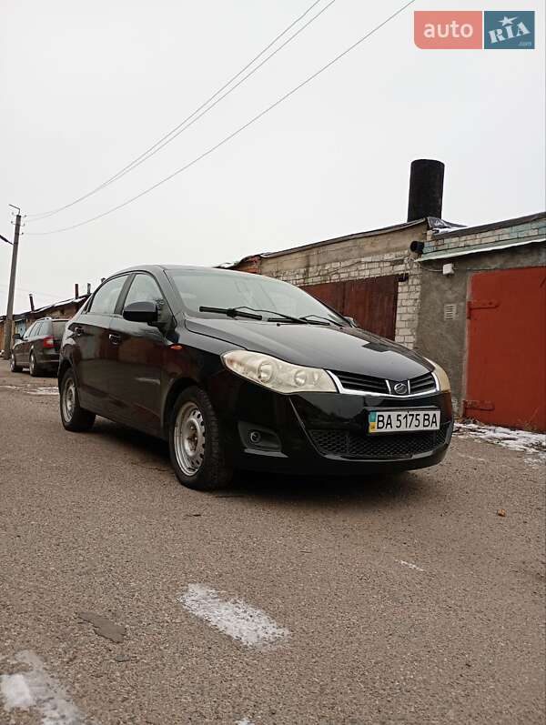 ЗАЗ Forza 2011 ЗАЗ Forza 2011