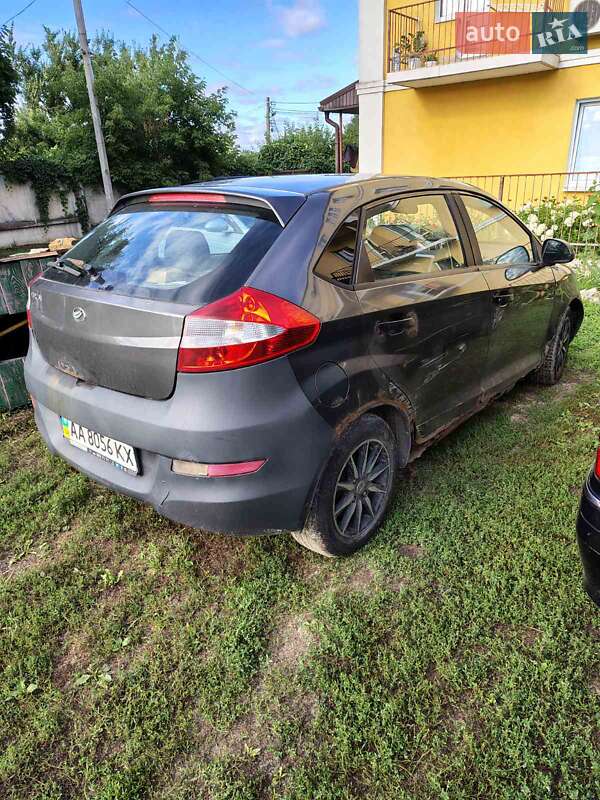 Хэтчбек ЗАЗ Forza 2011 в Киеве фото 4 Хэтчбек ЗАЗ Forza 2011 в Киеве