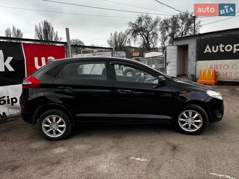 Хэтчбек ЗАЗ Forza 2015 в Запорожье