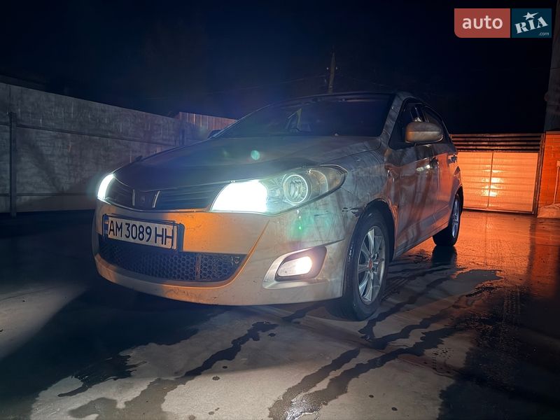 ЗАЗ Forza 2015 ЗАЗ Forza 2015