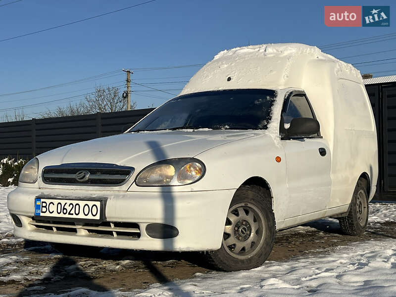 Вантажний фургон ЗАЗ Lanos Cargo 2012 в Львові