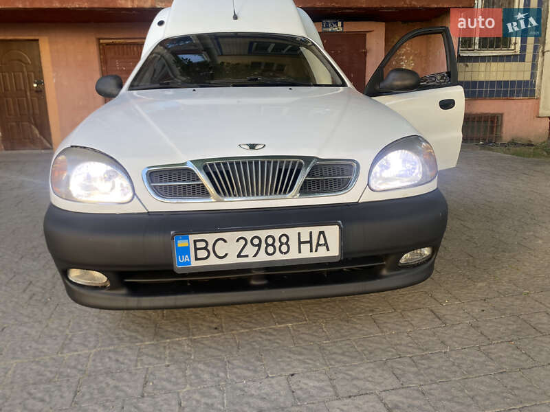 Грузовой фургон ЗАЗ Lanos Cargo 2011 в Львове