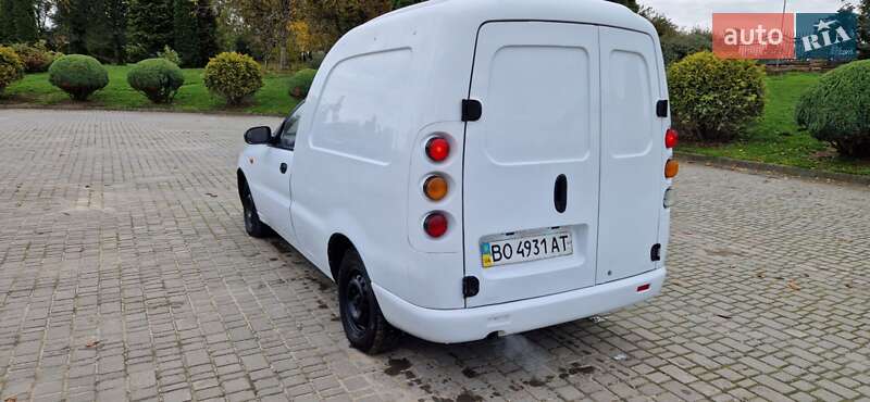 Грузовой фургон ЗАЗ Lanos Cargo 2009 в Копычинце