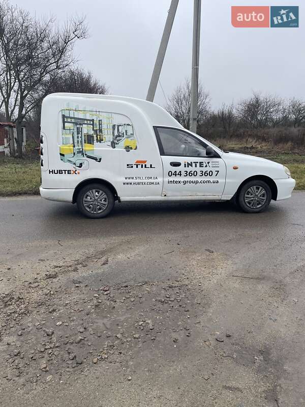 Вантажний фургон ЗАЗ Lanos Cargo 2011 в Яготині