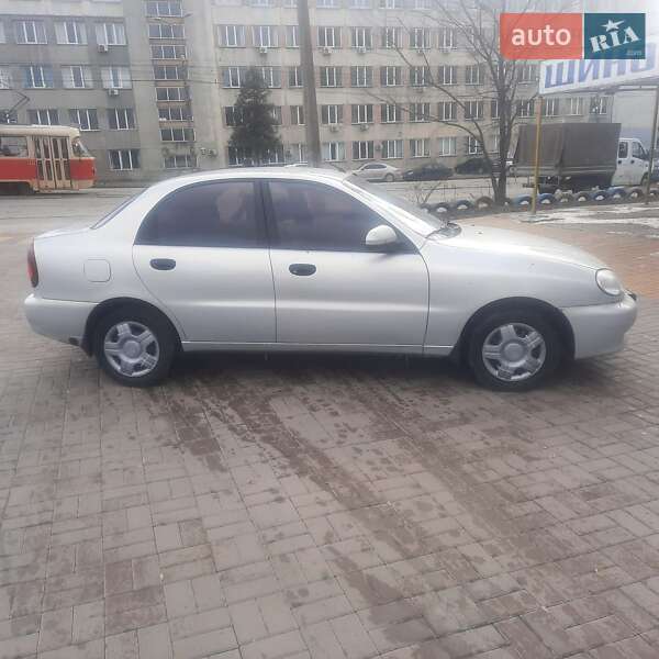 Седан ЗАЗ Lanos 2015 в Києві