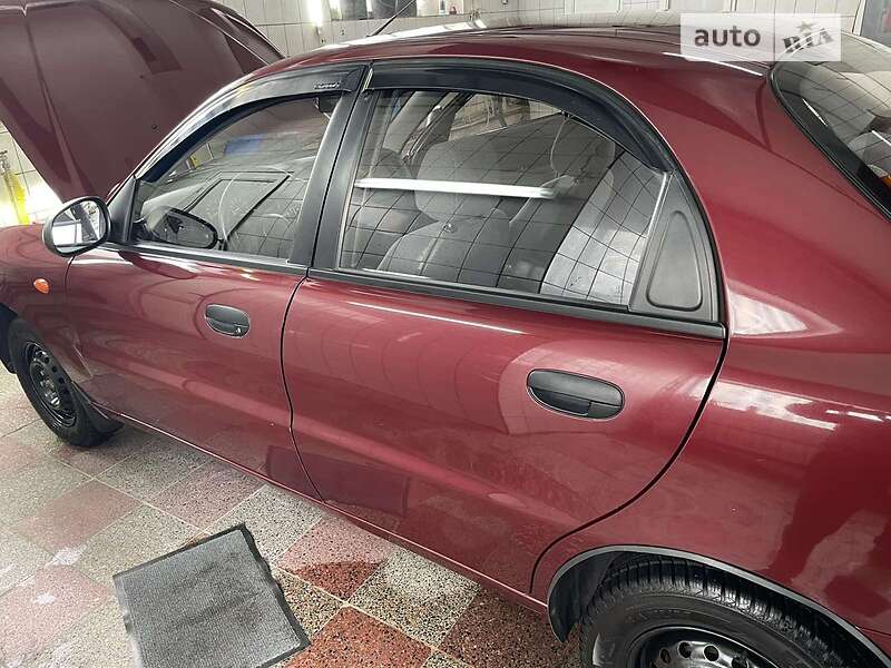 Седан ЗАЗ Lanos 2011 в Броварах